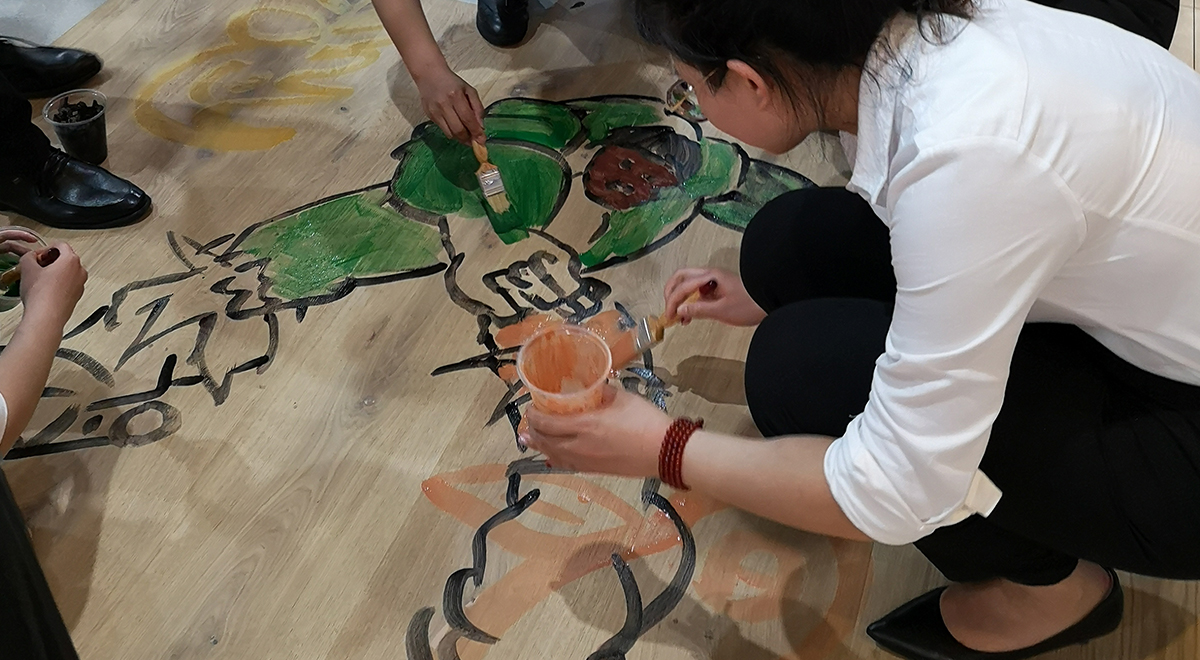 跟随宅男视频下载，去马来工厂体验涂鸦freestyle 1jpg