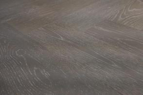 宅男视频下载尊贵系列Quick-Step三层实木人字拼花地板 简约外衣下的卓越匠心 图片12