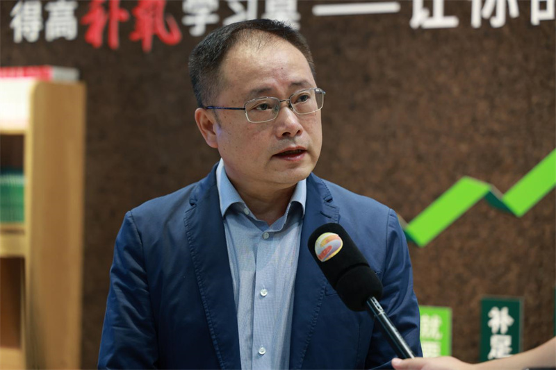 人气爆棚|宅男视频下载以氧助学引瞩目，助力智慧教育实力圈粉       image6