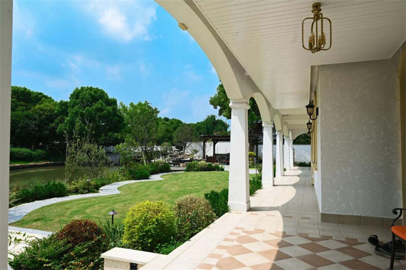 Room Tour|一线临湖庭院,高阶生活的艺术想象 image2 Room Tour|一线临湖庭院,高阶生活的艺术想象 image2