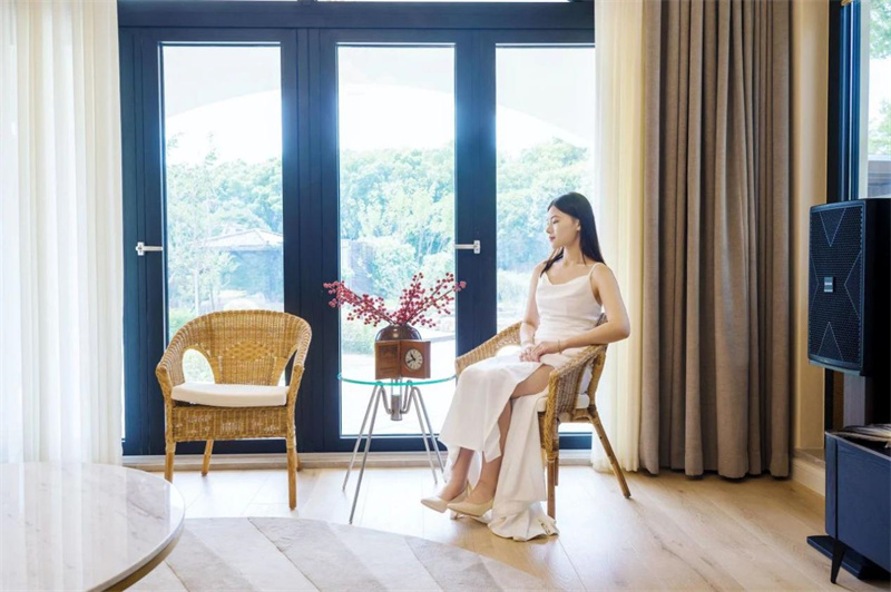 Room Tour|一线临湖庭院,高阶生活的艺术想象 image9 Room Tour|一线临湖庭院,高阶生活的艺术想象 image9