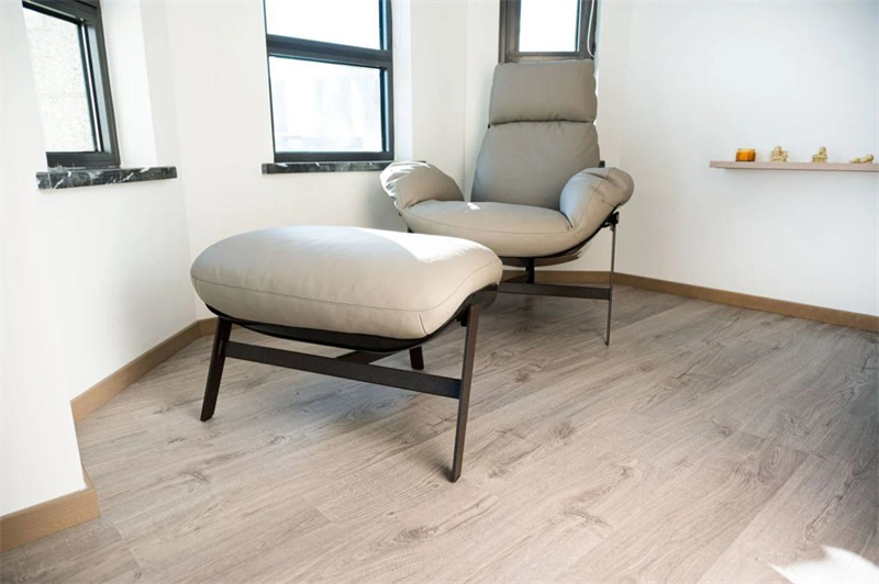 Room Tour|600㎡海滨别墅,沉浸式悦享极简家居风尚 image12 Room Tour|600㎡海滨别墅,沉浸式悦享极简家居风尚 image12