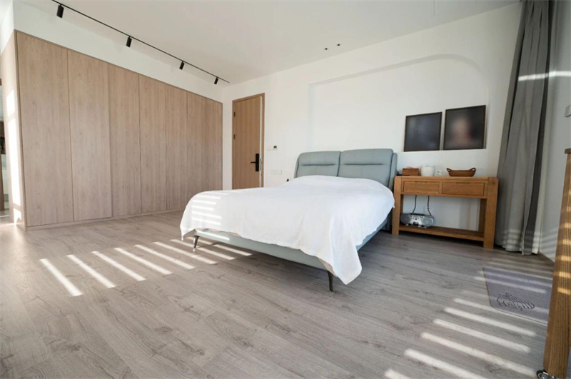 Room Tour|600㎡海滨别墅,沉浸式悦享极简家居风尚 image9 Room Tour|600㎡海滨别墅,沉浸式悦享极简家居风尚 image9