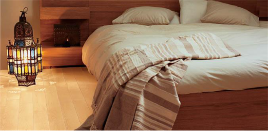进口地板卧室装修效果图欣赏 温暖自然赏心悦目