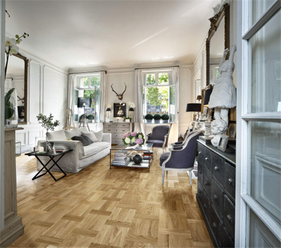 美好的居住从地面开始 进口地板铺起来